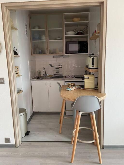 Petit Studio Zen Avec Parking Gratuit Reserve Houlgate Exteriör bild